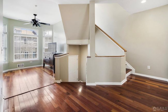 APT-203 - 1166 New Brunswick Ave, Townhouse with 3 bedrooms, 4 bathrooms and null parking in Rahway NJ | Image 6