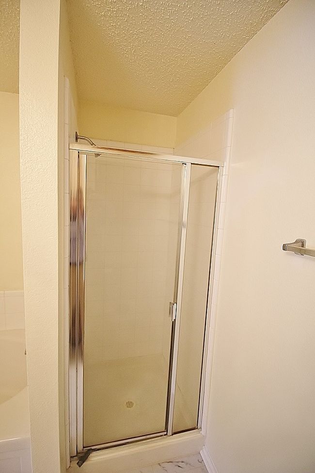 2415 Mallory Ln, House other with 4 bedrooms, 3 bathrooms and null parking in Lancaster TX | Image 9