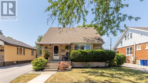 1531 Ellrose Ave, Windsor, ON, N8Y3X6 | Card Image
