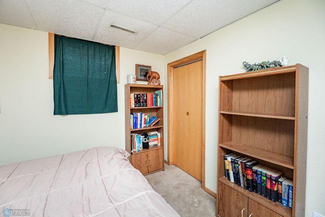 No Egress in this room. | Image 24