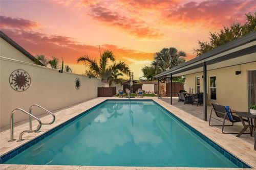 13522 Avista Dr, TAMPA, FL, 33624-4348 | Card Image