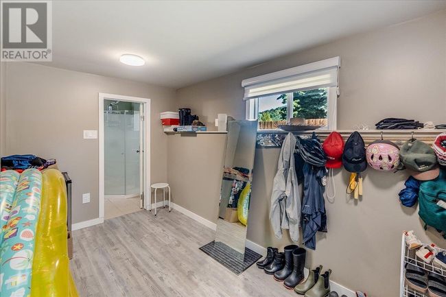 798 Kipling St, House other with 3 bedrooms, 2 bathrooms and 4 parking in Trail BC | Image 37