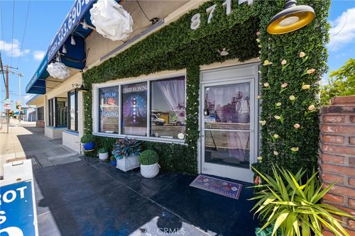 8714 Norwalk Blvd, Whittier, CA, 90606 | Card Image