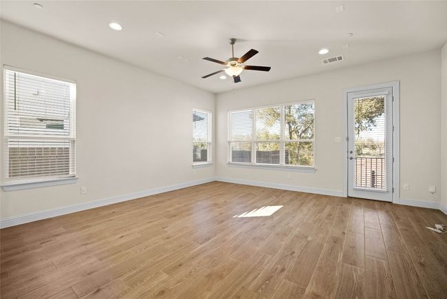 UNIT-108 - 600 C Bar Ranch Trl, House other with 3 bedrooms, 3 bathrooms and 4 parking in Cedar Park TX | Image 5