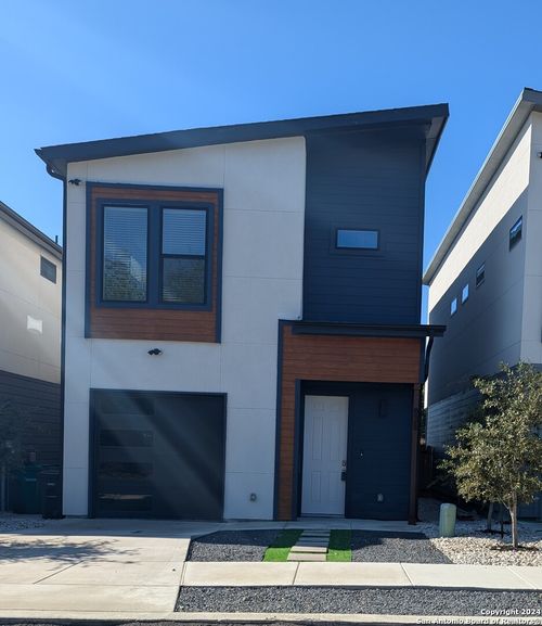 935 Piedmont Ave, San Antonio, TX, 78210-2066 | Card Image