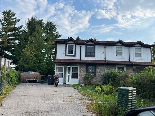 upper-47 Horseley Hill Dr, Scarborough, ON, M1B1W4 | Card Image