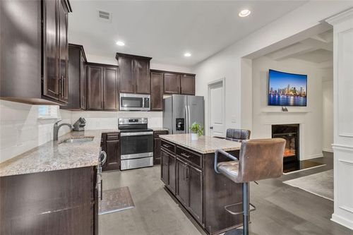 1563 Butternut Cv, Stone Mountain, GA, 30083-5238 | Card Image