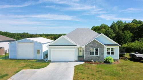 696 Mount Olivet Rd, Six Mile, SC, 29682-9753 | Card Image