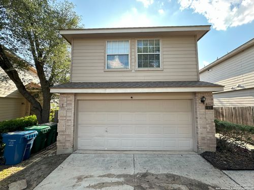 11 Rainy Ave, San Antonio, TX, 78240-2950 | Card Image