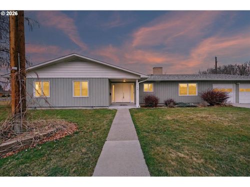 1900 D St, Baker City, OR, 97814-1862 | Card Image