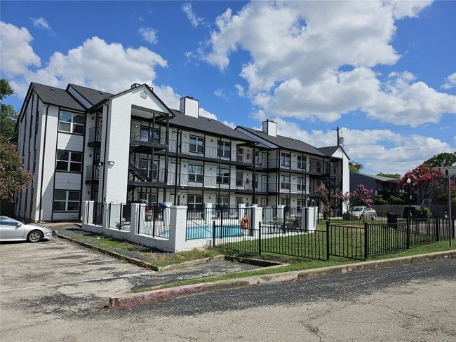 APT-303 - 6409 Burns St, Condo with 1 bedrooms, 1 bathrooms and 1 parking in Austin TX | Image 19