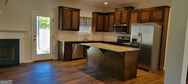 1575 Cabin Creek Trl, House other with 3 bedrooms, 2 bathrooms and 2 parking in Griffin GA | Image 6