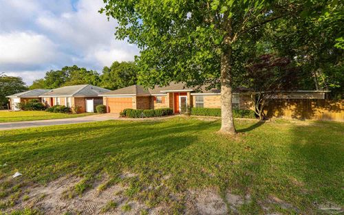 11108 Pine Hill Dr, Pensacola, FL, 32506-8266 | Card Image