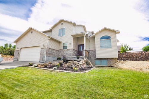 3227 1750, Vernal, UT, 84078-8727 | Card Image