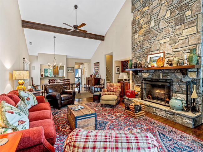 66 Country Club Village Drive, Condo with 3 bedrooms, 3 bathrooms and null parking in Lake Toxaway NC | Image 7
