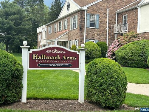 346 Maple, Oradell, NJ, 07649 | Card Image