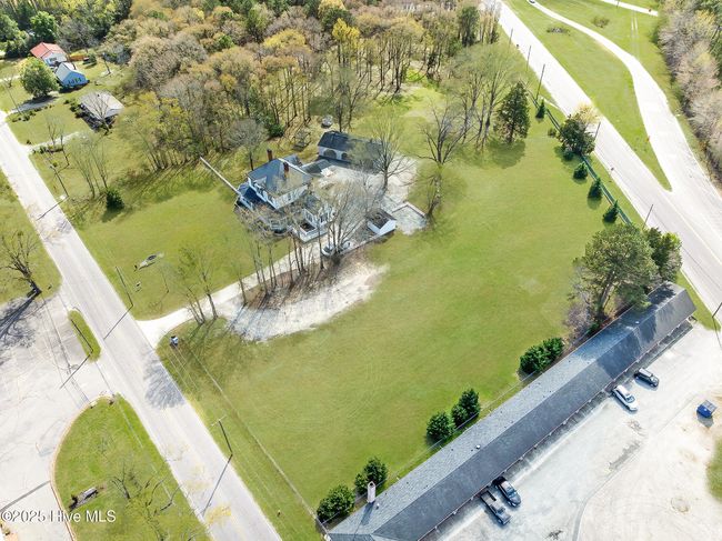 710 S Caroline St, House other with 5 bedrooms, 4 bathrooms and 1 parking in Rockingham NC | Image 34