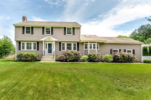 6 Raven Rd, Canton, MA, 02021-1247 | Card Image
