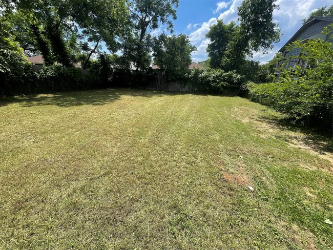 View of yard | Image 12