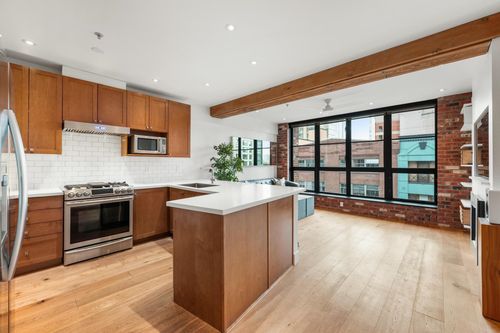 401-1238 Homer St, Vancouver, BC, V6B2Y5 | Card Image