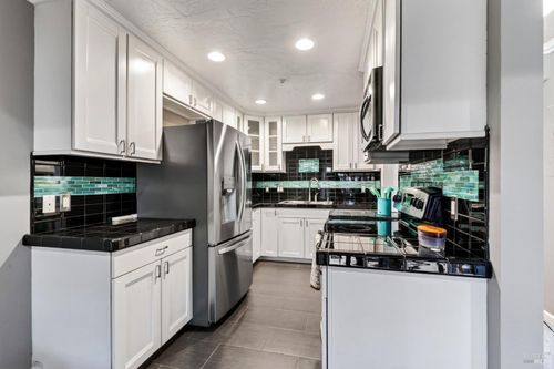 106-1370 Townview Ave, Santa Rosa, CA, 95405-7546 | Card Image