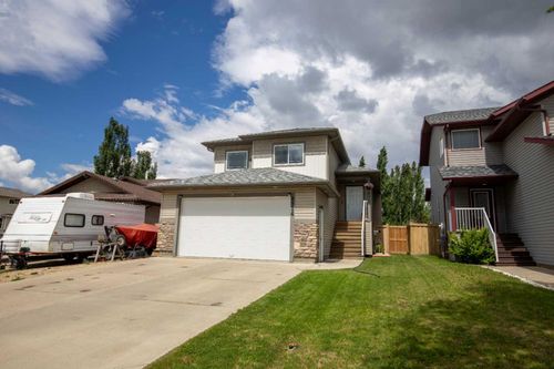 8914 72 Ave, Grande Prairie, AB, T8X0E1 | Card Image
