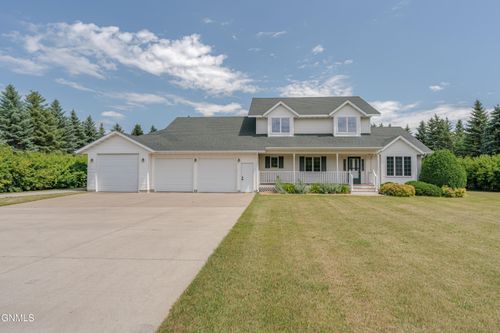 9601 Oak Dr, Bismarck, ND, 58503-6554 | Card Image