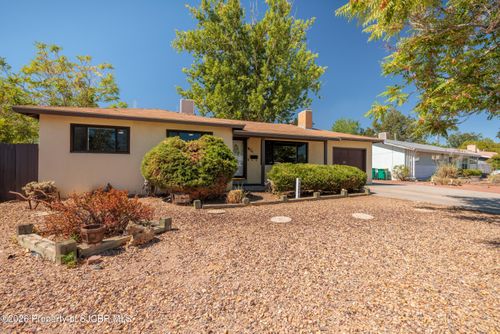 2605 Highland Place, Farmington, NM, 87401 | Card Image