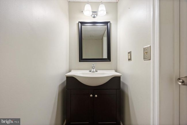 370 Logan Dr, Townhouse with 3 bedrooms, 3 bathrooms and null parking in WESTMINSTER MD | Image 28