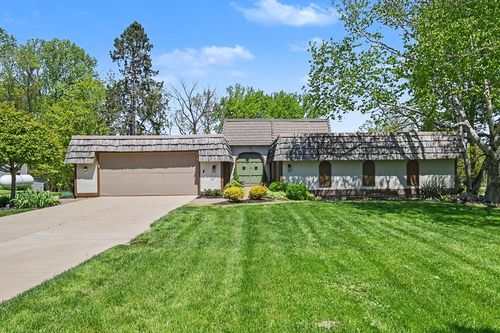 2884 Clearview Drive, Lexington, OH, 44904 | Card Image
