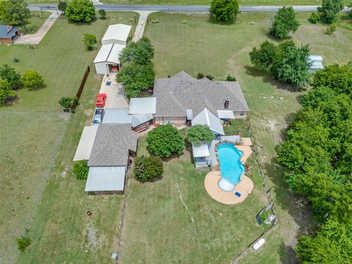 18584 County Road 543, Nevada, TX, 75173-8062 | Card Image