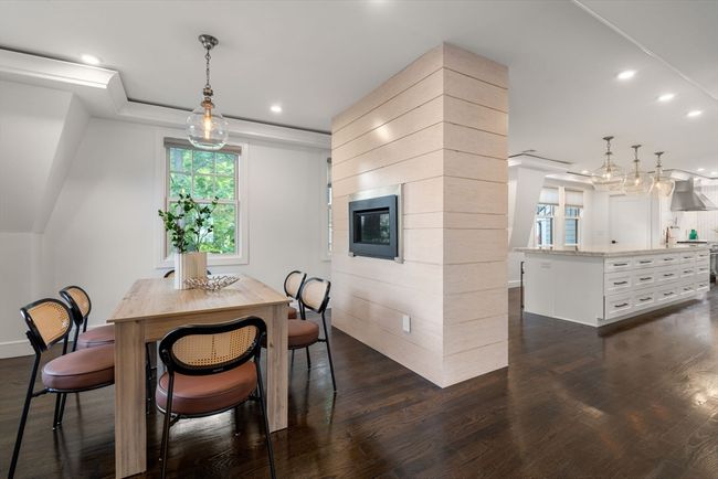 79-79 - 77 Central Ave, Condo with 4 bedrooms, 3 bathrooms and 2 parking in Newton MA | Image 9