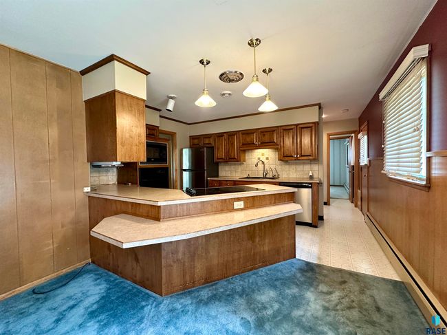 511 W Crawford St, House other with 3 bedrooms, 3 bathrooms and null parking in Luverne MN | Image 7