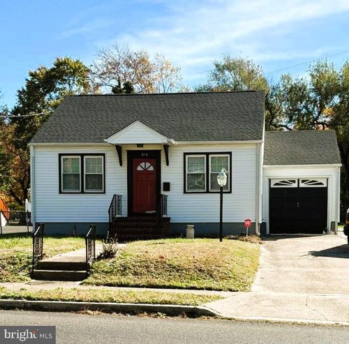 212 New Albany Rd, MOORESTOWN, NJ, 08057-1248 | Card Image