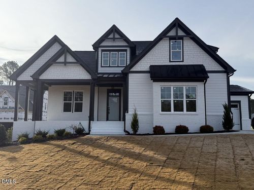 160 Summerlin Dr, Archer Lodge, NC, 27527-4402 | Card Image