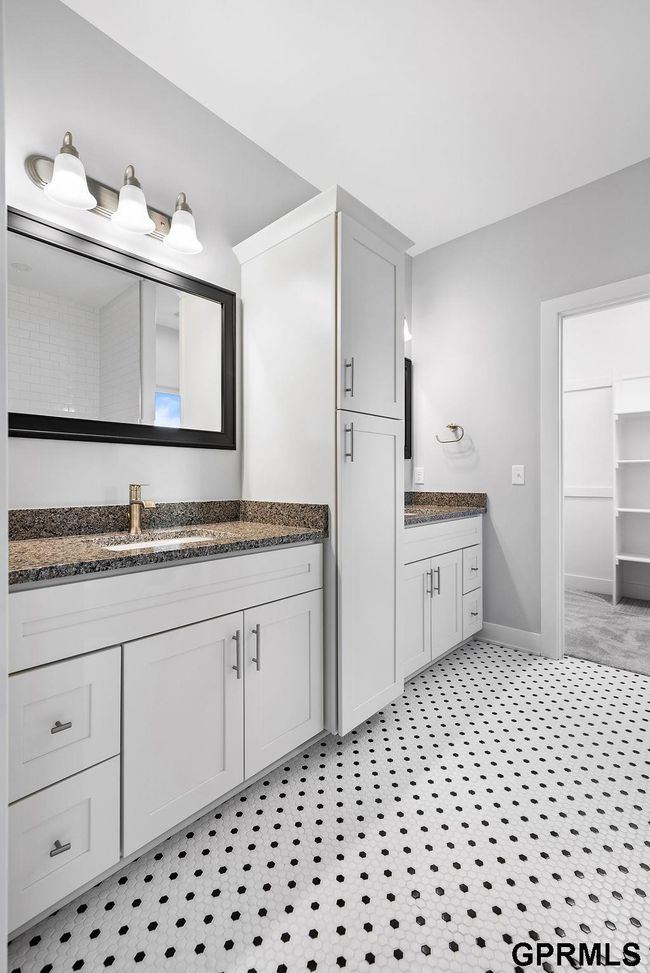 1314 Silver Ln, House other with 3 bedrooms, 2 bathrooms and 3 parking in Crescent IA | Image 14