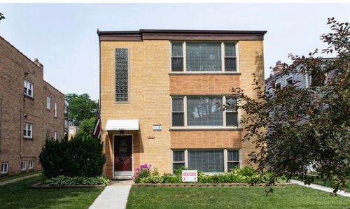2-8224 Knox Ave, Skokie, IL, 60076-2679 | Card Image