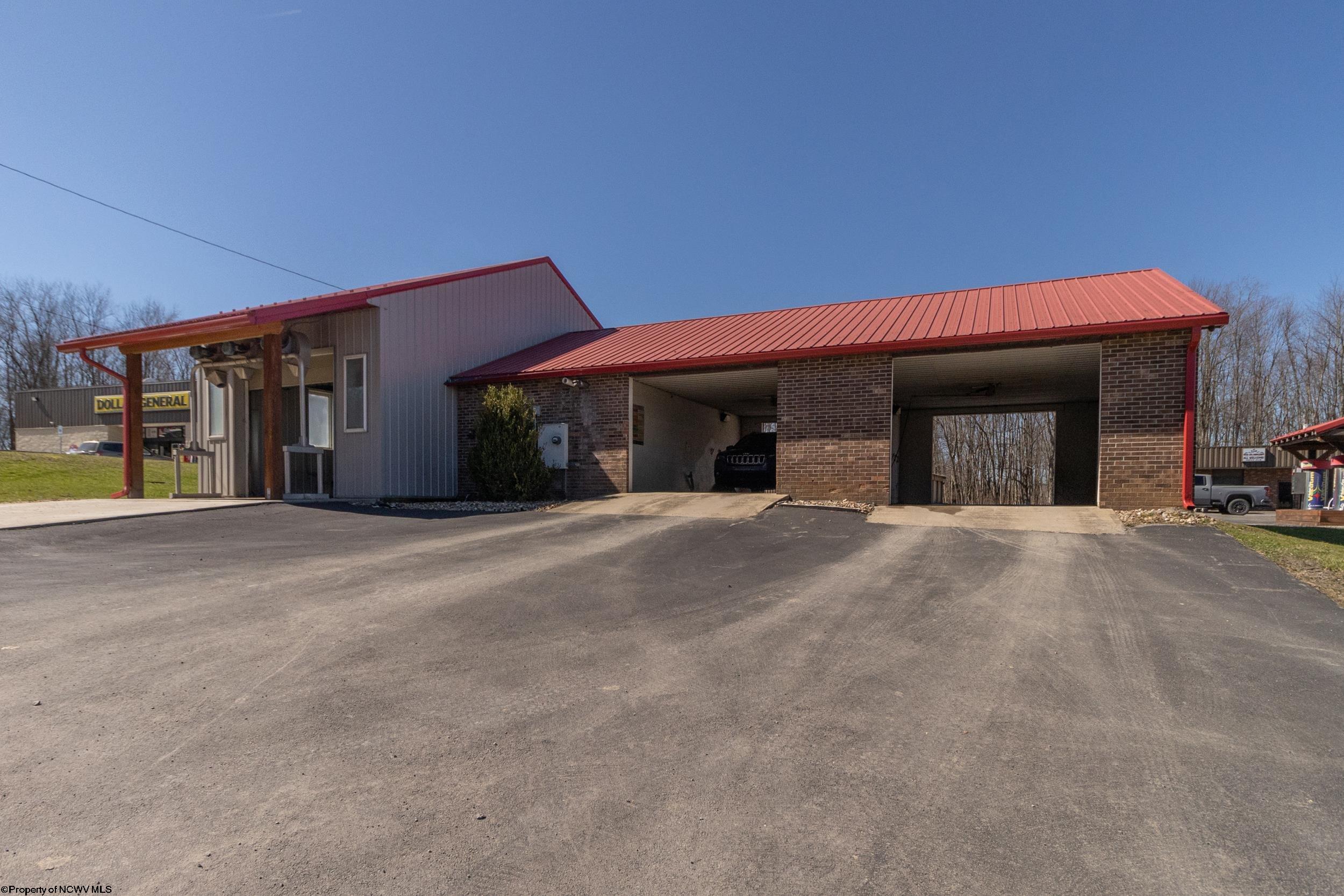 195 N Robert Stone Way, Reedsville, WV 26547
