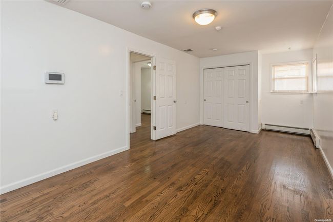 21 W Neptune Ave, House other with 2 bedrooms, 1 bathrooms and null parking in Lindenhurst NY | Image 11