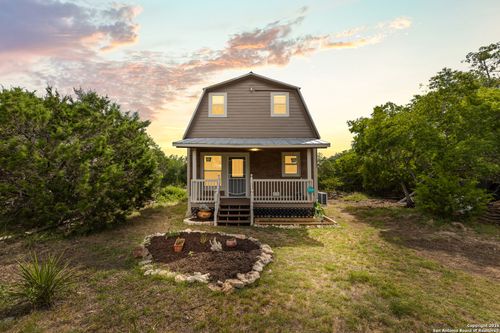 1698 Sorrel Creek Dr, Canyon Lake, TX, 78133-2804 | Card Image