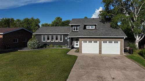 12 Parkway Dr, Swan River, MB, R0L1Z0 | Card Image