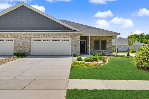 506 S 6th St, Fairbury, IL, 61739-1676 | Card Image