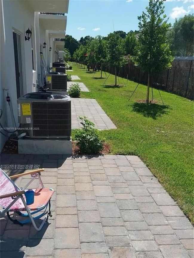 1790 Se 7 Th Ter, Townhouse with 4 bedrooms, 3 bathrooms and null parking in Homestead FL | Image 11