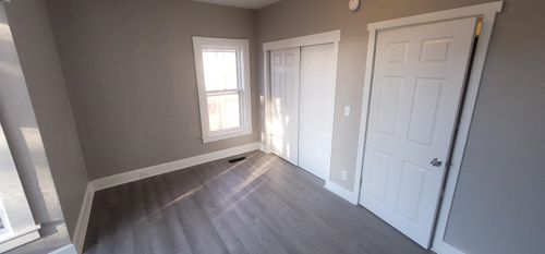 140 School Street, Bristol, NH, 03222 | Card Image