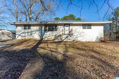 9333 Central Rd, Warrior, AL, 35180-2636 | Card Image