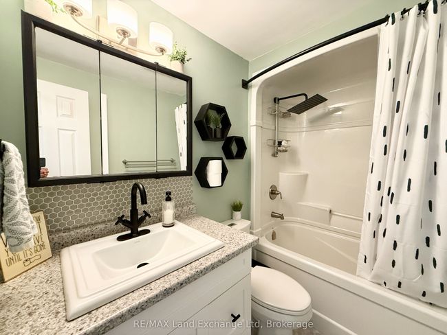 152 Bennett St E, House attached with 2 bedrooms, 2 bathrooms and 2 parking in Goderich ON | Image 22