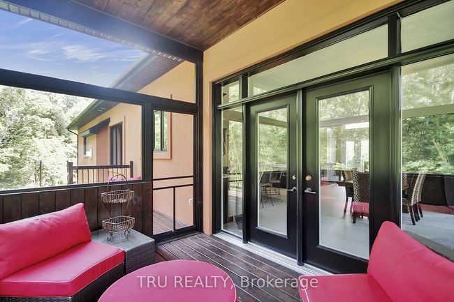 7909 Parkway Rd, House other with 5 bedrooms, 4 bathrooms and 20 parking in Metcalfe ON | Image 44