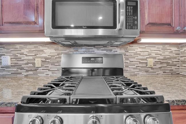 Gas Stove | Image 17