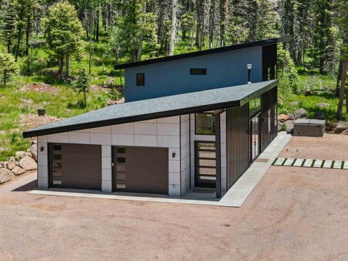 31 Skyview Way, Angel Fire, NM, 87710-8012 | Card Image