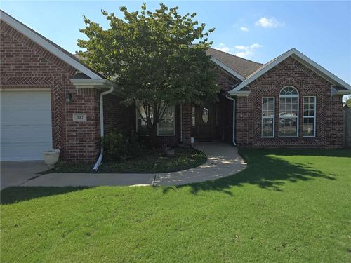 237 Briarhill Dr, Farmington, AR, 72730-8641 | Card Image